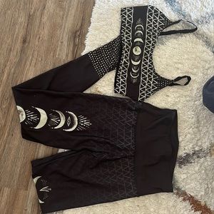 Onzie Yoga Flow Moon Phase Set